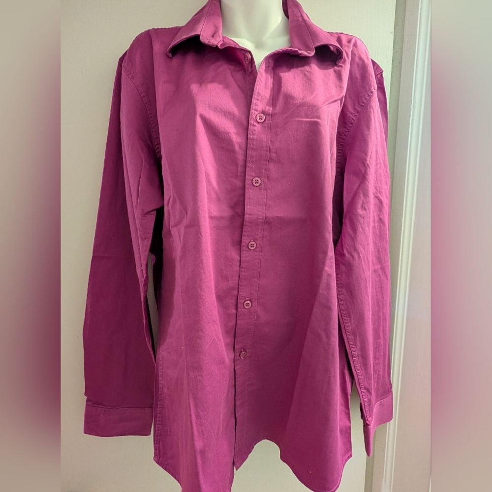Le Chateau Purple/Pink Button-Up Shirt. Size 17/18. NWOT